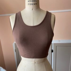 BROWN SCOOP NECK CROPPED TOP SZ:M